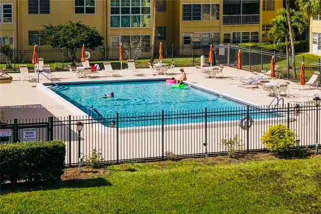 Building Photo - 6070 NW 64th Ave