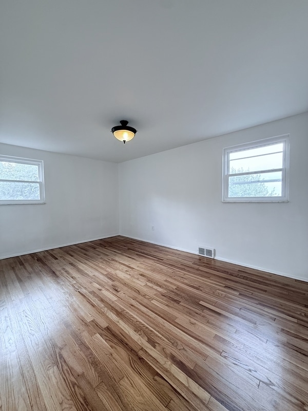 Building Photo - 241 Bauman Ave