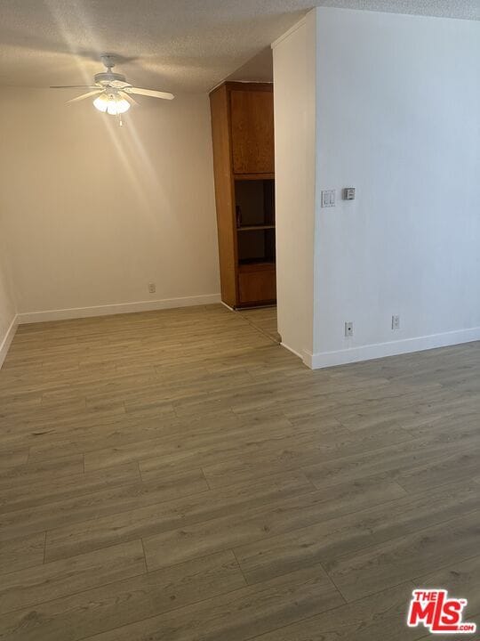 Building Photo - 428 S Wilton Pl