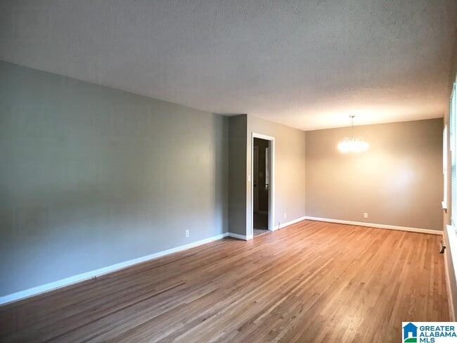 Building Photo - 134 Cindy Ln