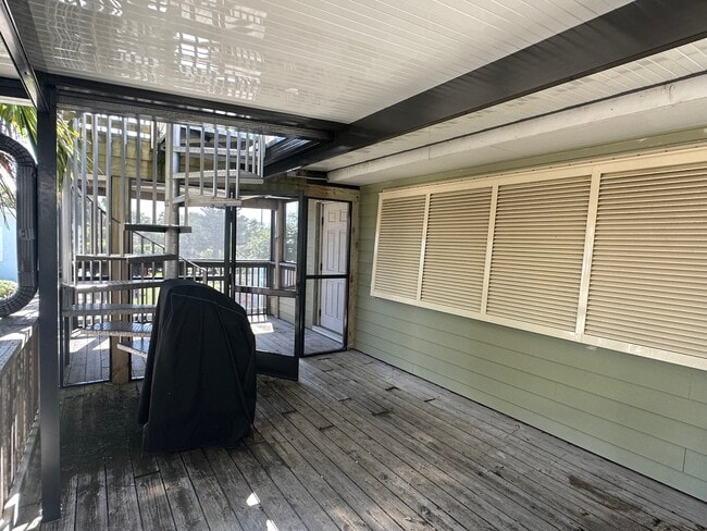 Building Photo - 1207 N Atlantic Ave