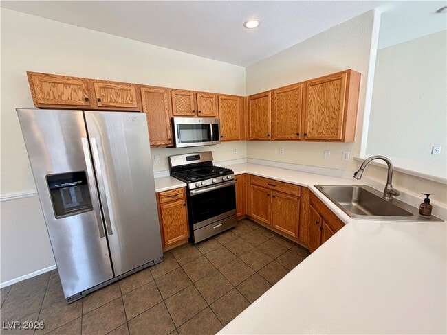 Building Photo - 6351 Lorne Green Ave