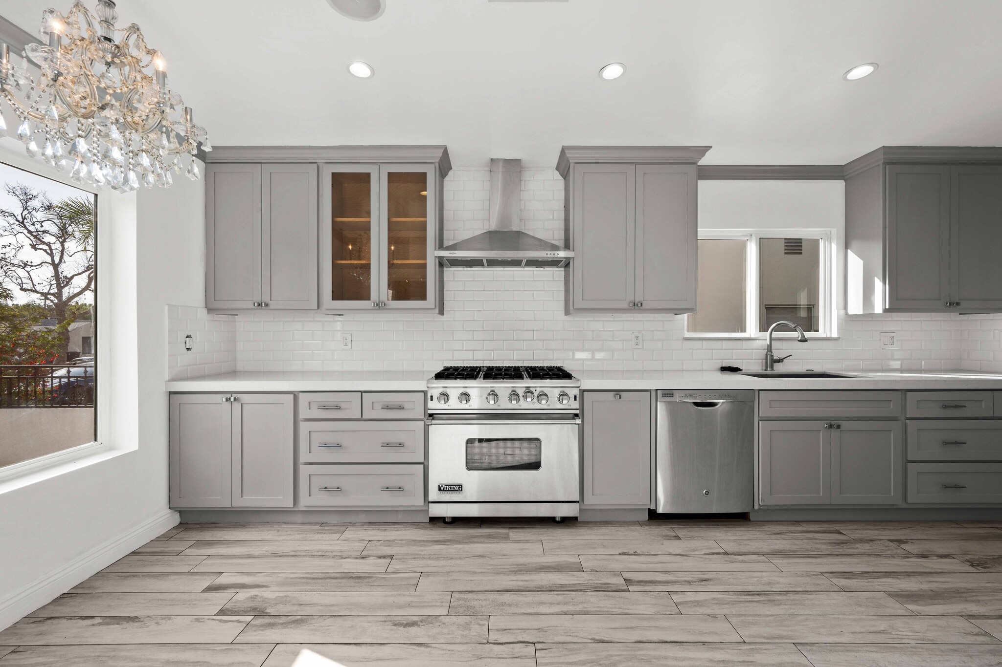 Building Photo - 1621 Hi Point St