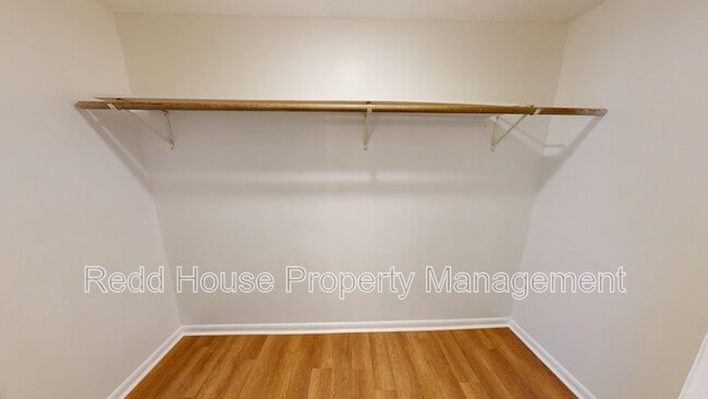 Building Photo - 204 Lowery St