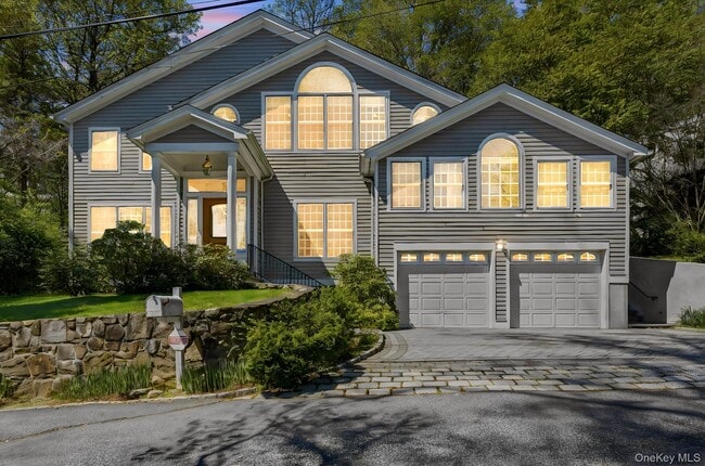 Building Photo - 60 Hillside Ln