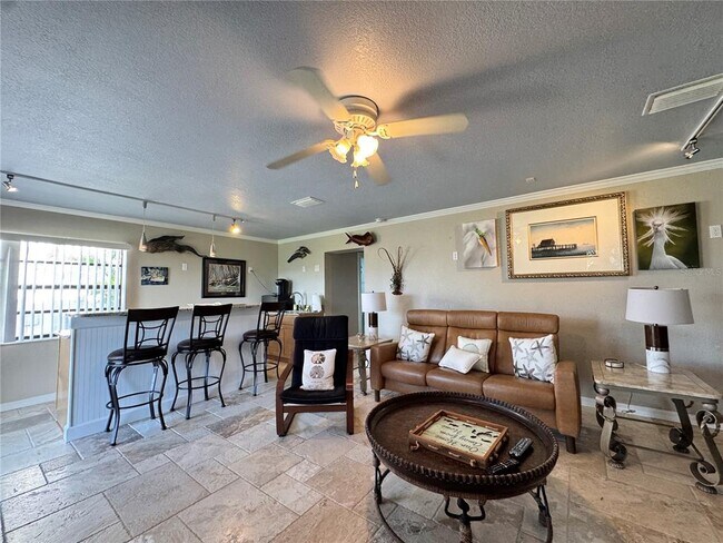 Building Photo - 10443 Waterbird Way