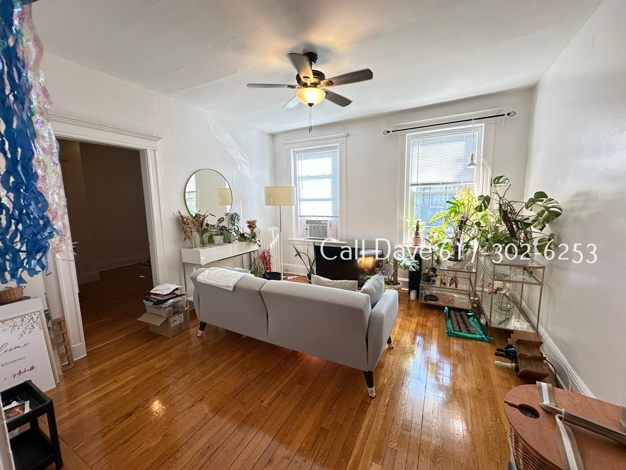 Building Photo - 7 Carol Ave