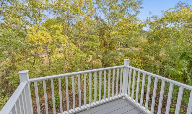 Building Photo - WOW! Amazing 3 story condo for rent
