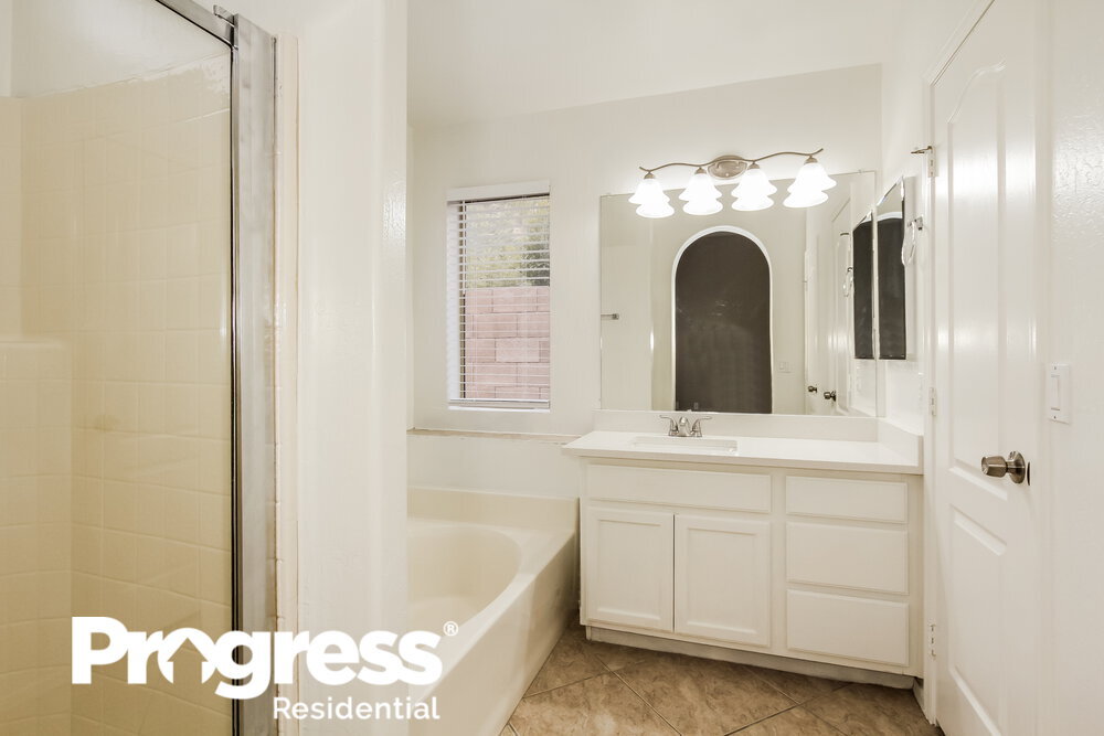 Building Photo - 20015 N 22nd Pl