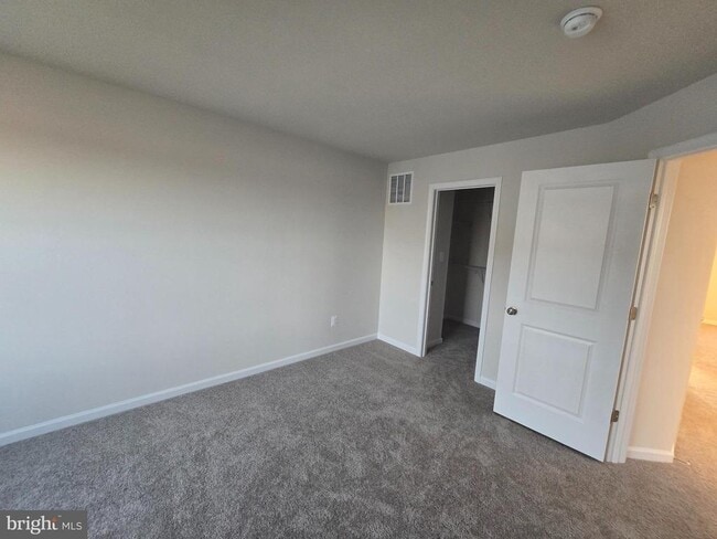 Building Photo - 1230 Red Clover Ln