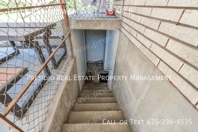 Building Photo - 1149 N 800 W St