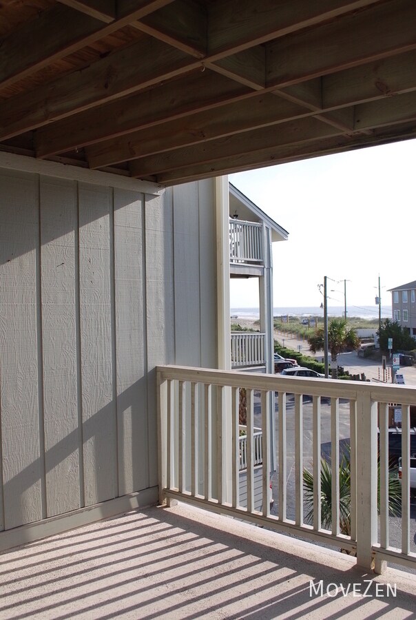 Building Photo - 1801 Canal Dr