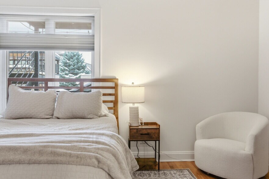 Building Photo - 2228 N Seeley Ave