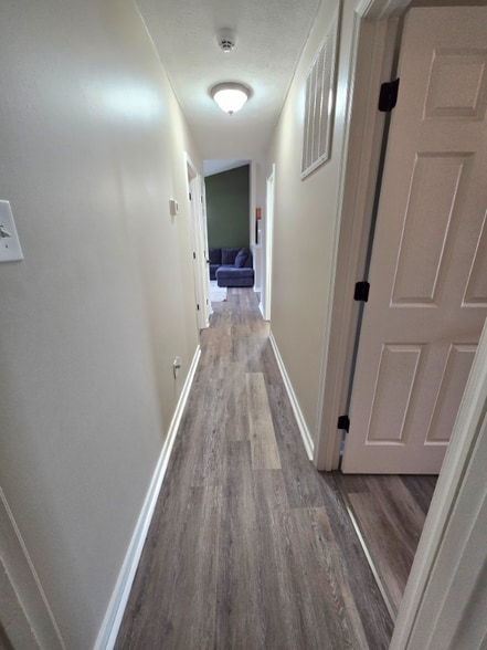 Building Photo - 4612 Raspberry Patch Ln