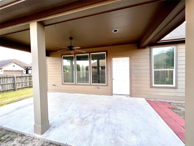 Building Photo - 2906 Coastal Prairie Ln