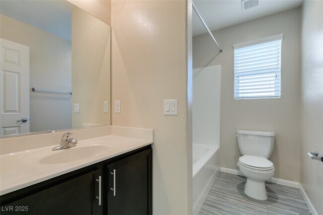 Building Photo - 8039 Kemblefield Ave