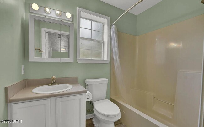 Building Photo - 9030 Houston St