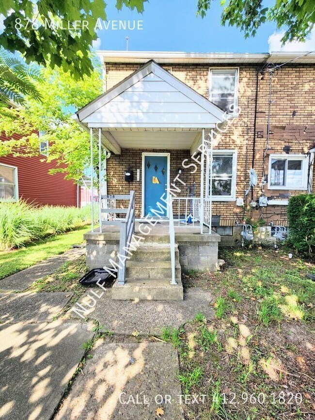 Building Photo - 878 Miller Ave