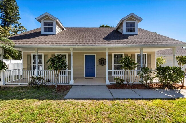 Building Photo - 3763 St Charles Cir