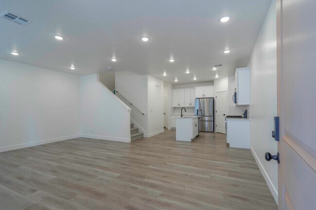Building Photo - 907 Bright Rdg Ln