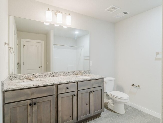 Building Photo - 1503 Purple Finch St