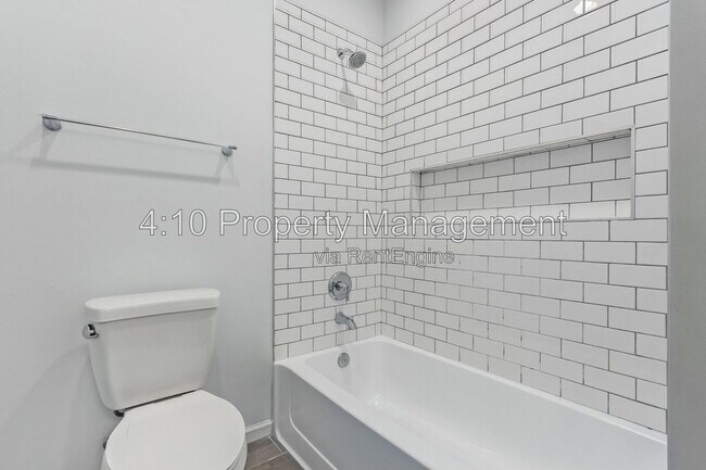 Building Photo - 2435 N 27th St