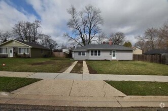 Building Photo - 1902 Burry Cir Dr