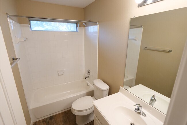 Building Photo - 24402 Pepperrell Pl St