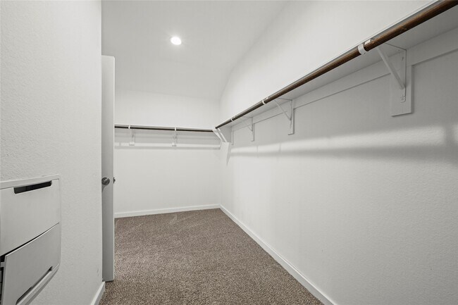 Building Photo - 14254 Black Cyn Ln