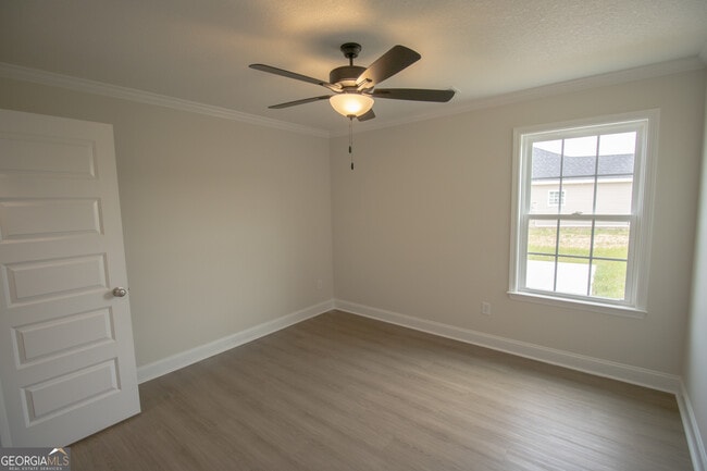 Building Photo - 114 Enclave Ct