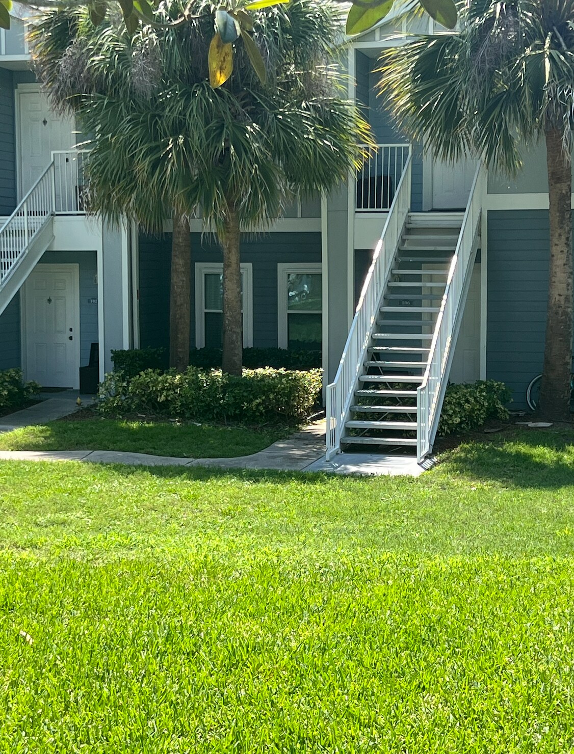 Building Photo - 712 Secret Harbor Ln