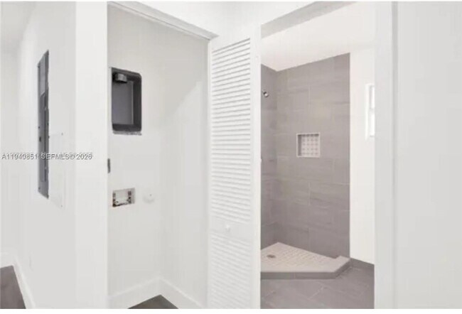 Building Photo - 1831 NW 67th St