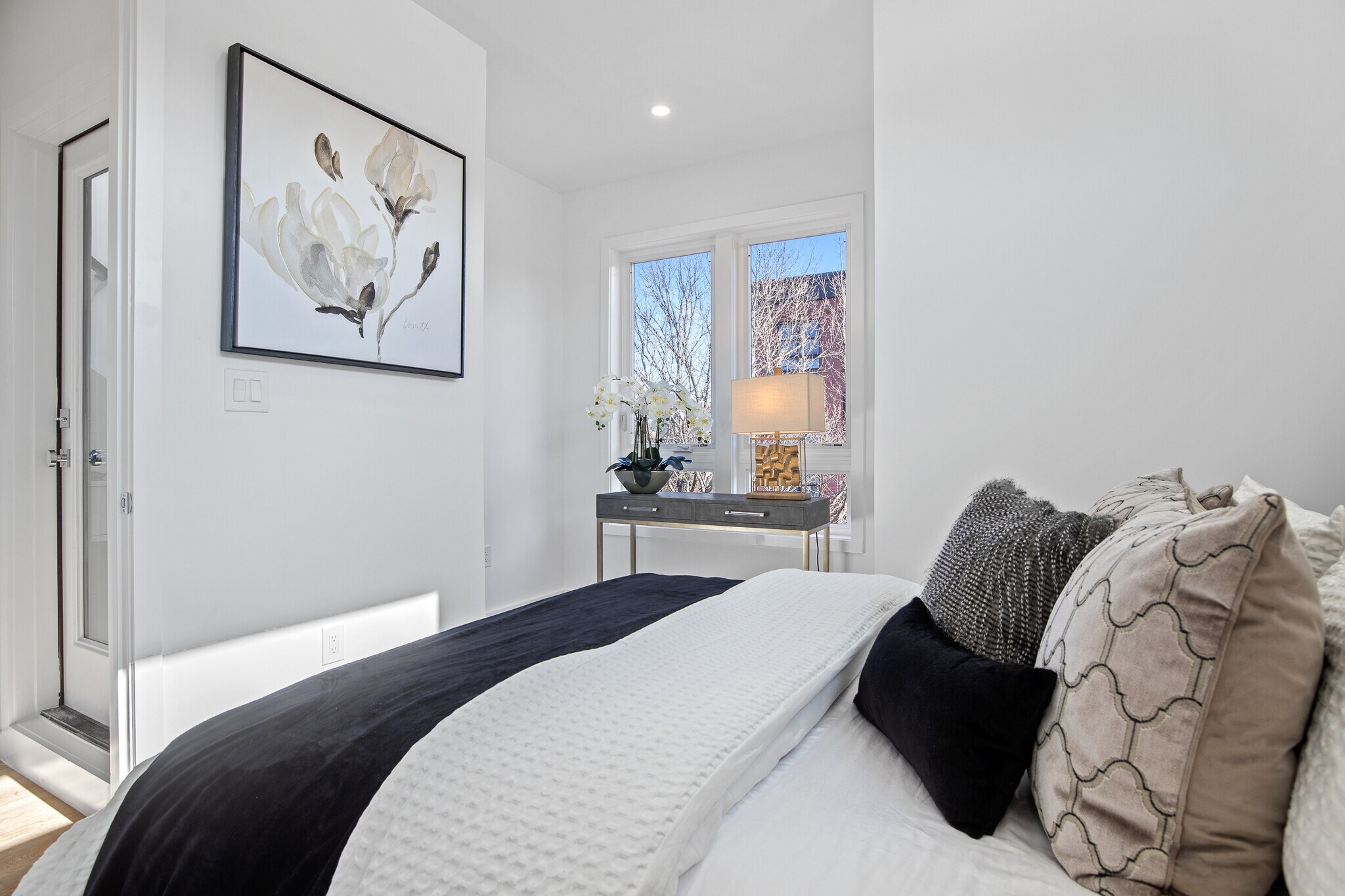 Master bedroom - 808 13th St NE