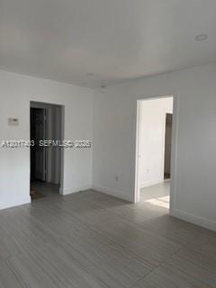 Building Photo - 1362 NE 145th St
