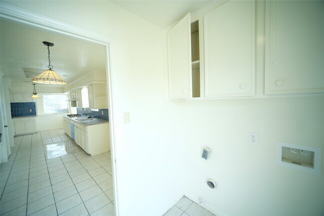 Building Photo - 12618 Bexley Dr