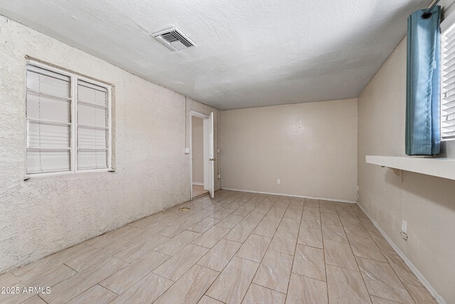Building Photo - 2321 N 9th St