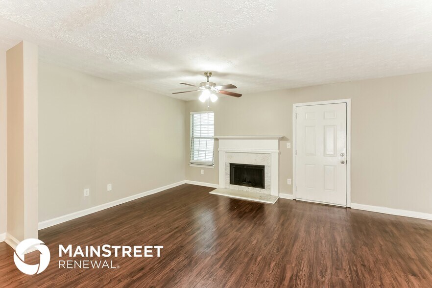 Building Photo - 5963 Sherwood Trace