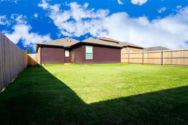 Building Photo - 304 Knoll Pines Drive