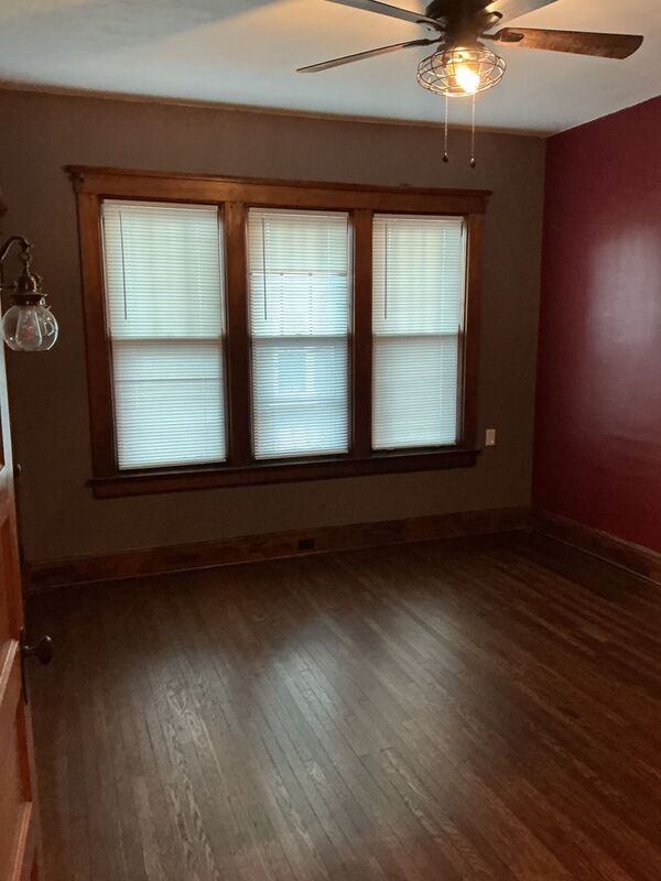 Building Photo - 1914 Hopkins Ave