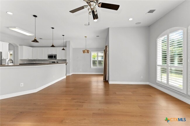 Building Photo - 7003 Currier Cove