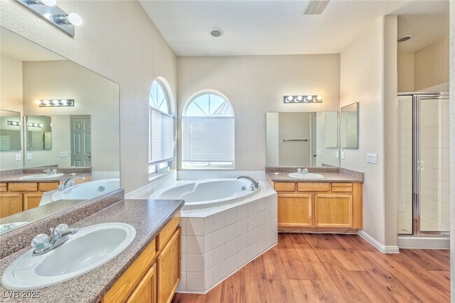 Building Photo - 5512 Colorado Breeze Way