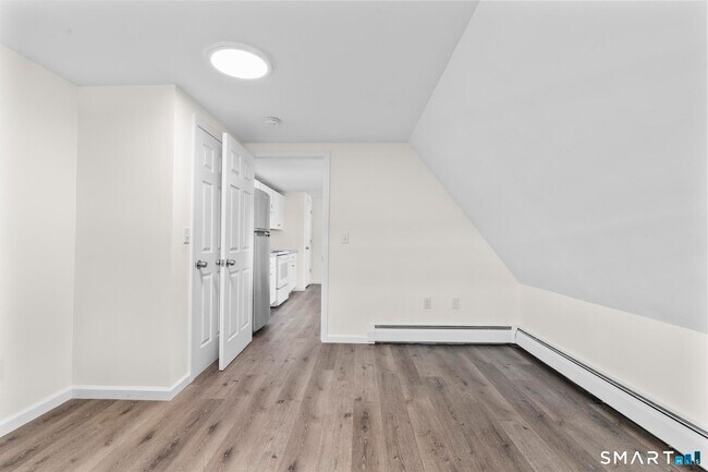 Building Photo - 83 Prospect St