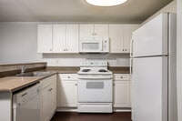 Building Photo - 95 W Squantum St