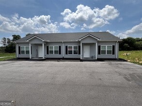 Building Photo - 2585 Bowersville Hwy