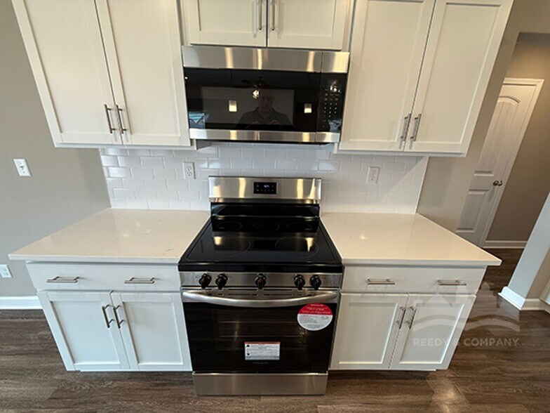 Building Photo - 9674 Ryder Spgs Dr