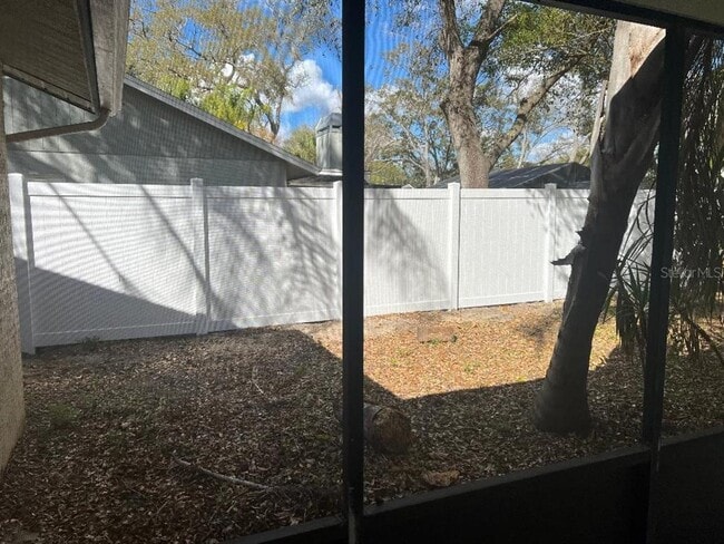 Building Photo - 200 Arbor Dr W