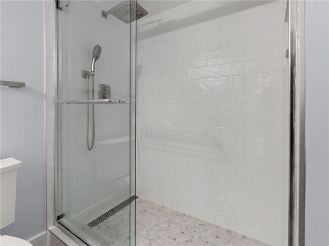 Building Photo - 2870 Pharr Ct S Northwest