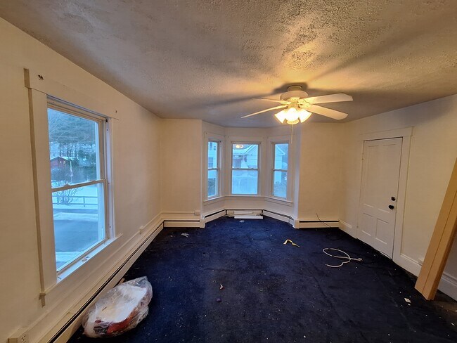 Building Photo - Morse Ave