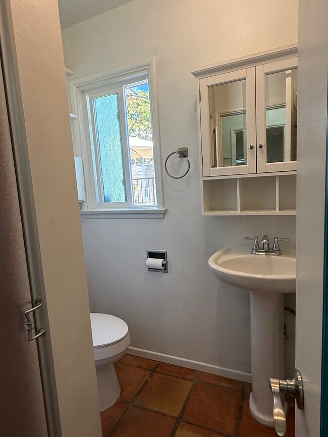 Building Photo - 110 W El Portal