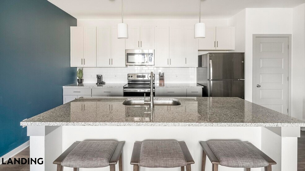 Building Photo - 100 Wildwood Ct